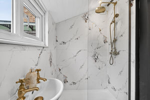 Photo 19- click for photo gallery